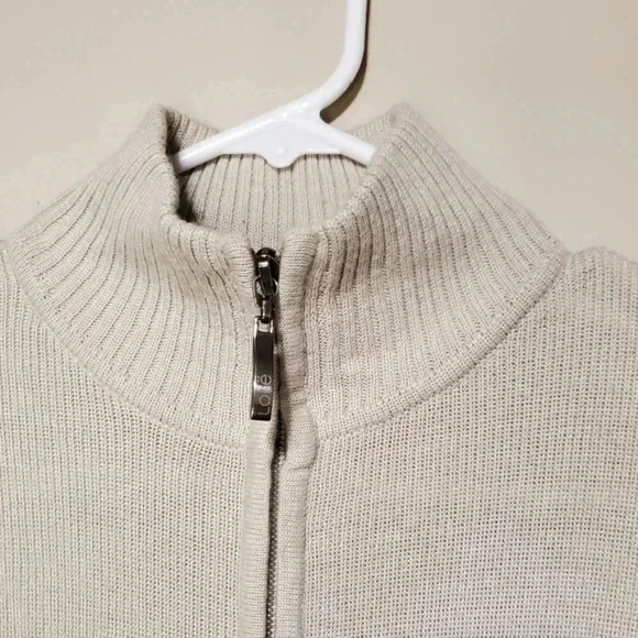 Lole Full Zip Mock Neck Sweater Women's Size Medium Long Sleeve Tan Snowflake - Picture 5 of 9